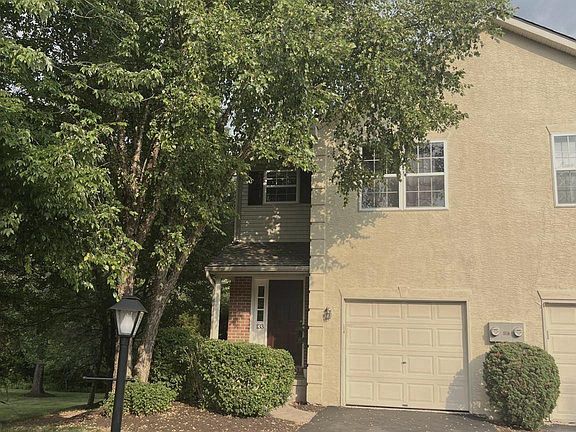 3rd image of 133 Vernon Ct