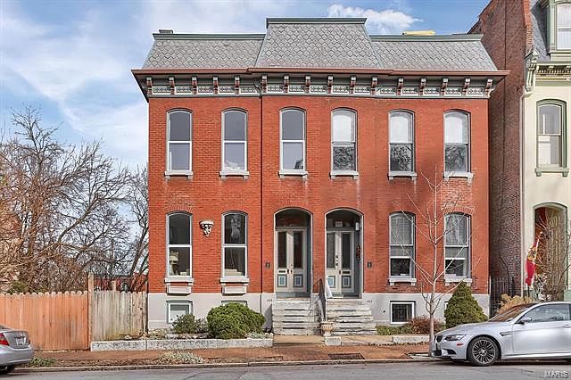1st image of 1919 Hickory St