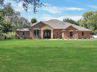 715 N Michigan Ave, Mangum, OK 73554