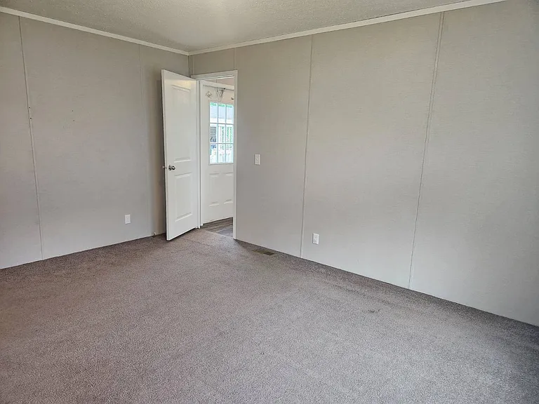 2900 N Apperson Way #12 — Photo 5
