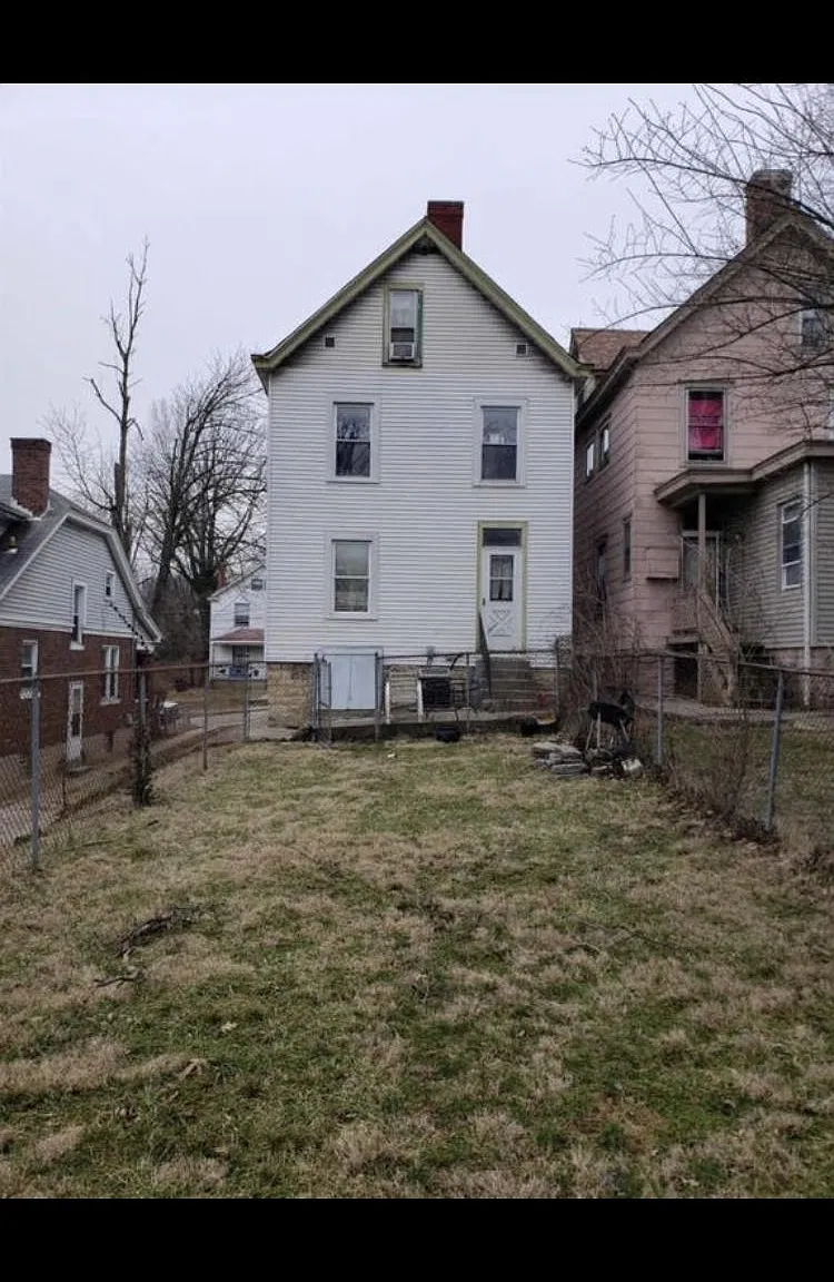 3510 Bevis Ave — Photo 1