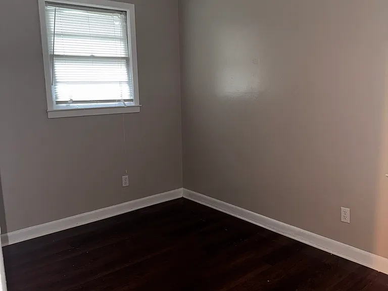 1108 N Washington St — Photo 3
