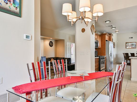 3rd image of 2406 N Whitewater Club Dr