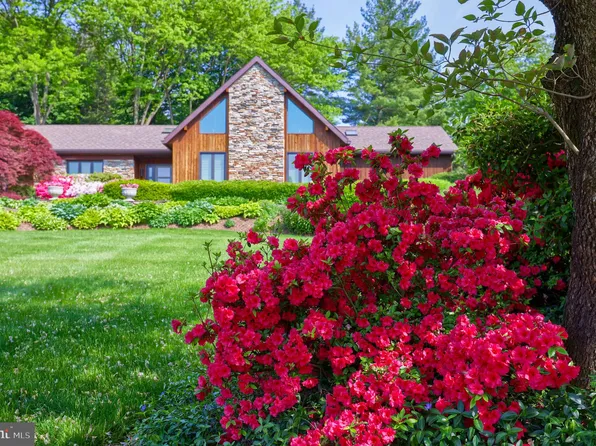 154 Bentley Ln, Lancaster, PA 17603
