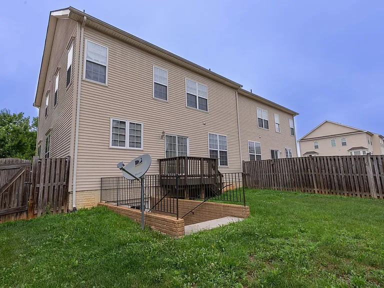 305 Lewisburg Ln — Photo 34