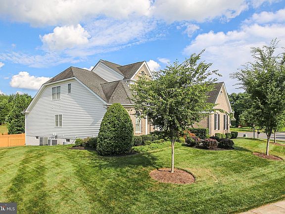 5th image of 5401 Emmys Mill Ct