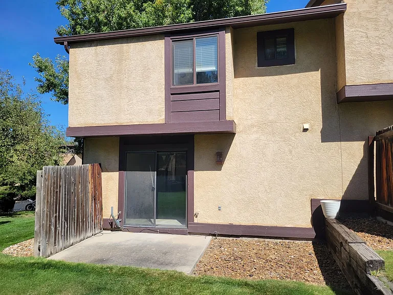5129 Rainbow Harbour Cir — Photo 17