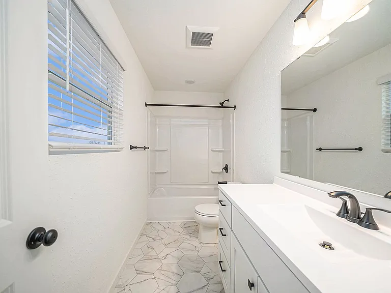 671 Bush Blvd — Photo 12