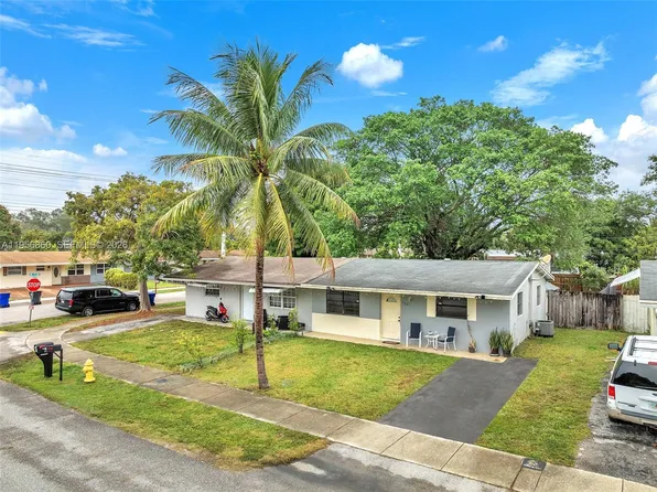 7021 SW 19th Pl, Pompano Beach, FL 33068