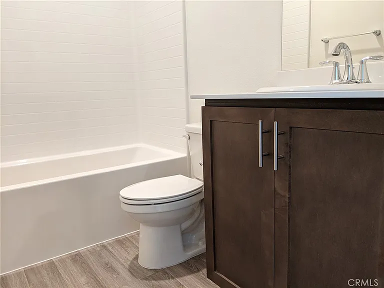 12248 Estrella Dr — Photo 23