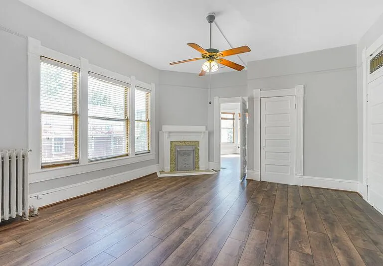 1122 Caroline St #2 — Photo 12