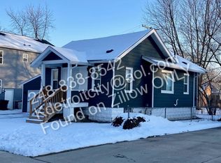 8429 Roseland Ct, Oak Park, MI 48237