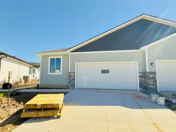 1534 Foxtail Dr SE, Altoona, IA 50009