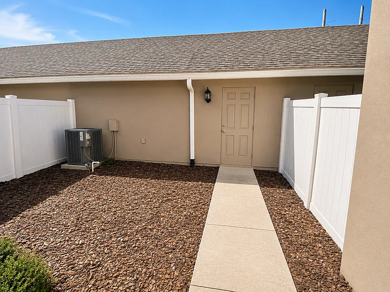 15555 Honeybell Dr — Photo 9
