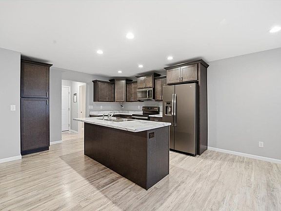 3rd image of 1217 Loren Dr