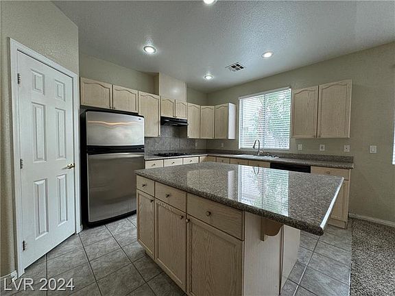5th image of 8854 W Katie Ave