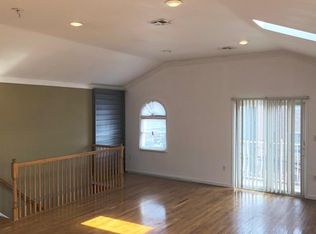 91 Beacon Ave #2, Jersey City, NJ 07306