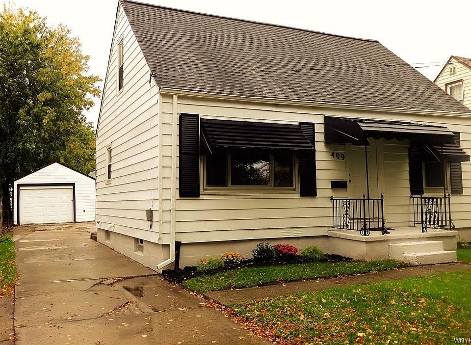 1st image of 409 Ideal St