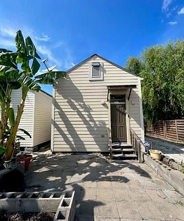 3rd image of 4516 Freret St Unit A