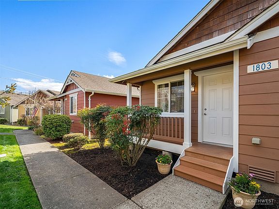 2nd image of 1803 Wildflower Way