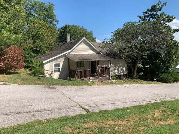300 High Street, Anderson, MO 64831