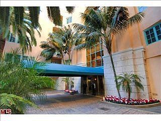 5th image of 11500 San Vicente Blvd APT 414
