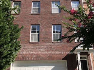 2914 Wintercrest Dr, Dunwoody, GA 30360