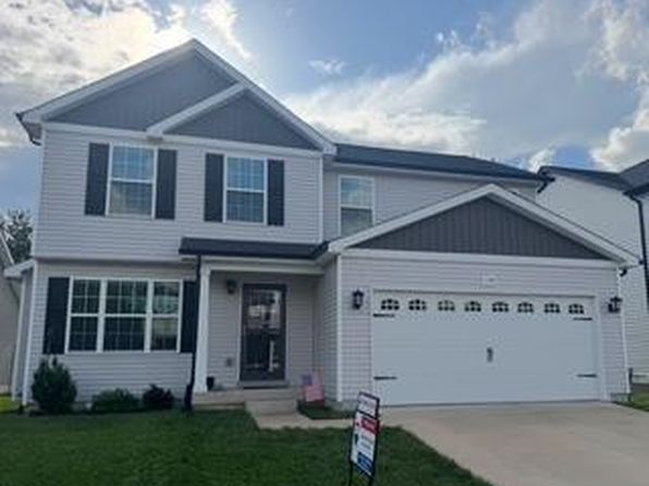 1139 Lear Ln, Mascoutah, IL 62258