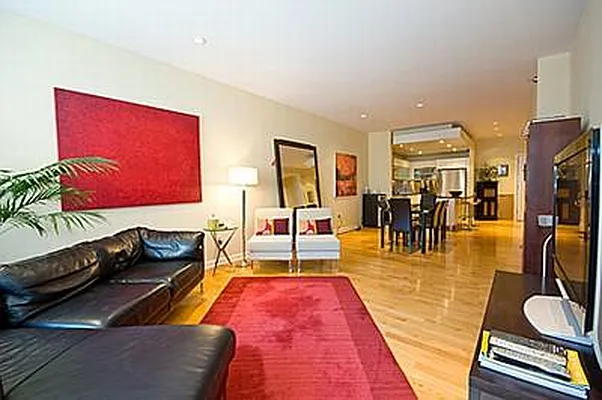 Sold by Fenwick Keats Real Estate | media 11