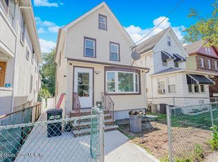 57 Trantor Pl, Staten Island, NY 10302