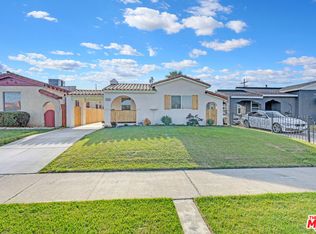 9115 S Hobart Blvd, Los Angeles, CA 90047