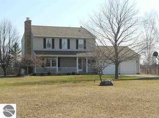 681 Anderson Rd, Tawas City, MI 48763