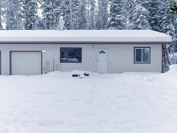 2nd image of 3423 Conifer Dr