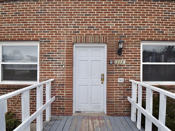 2nd image of 113 Niagara Ave #4