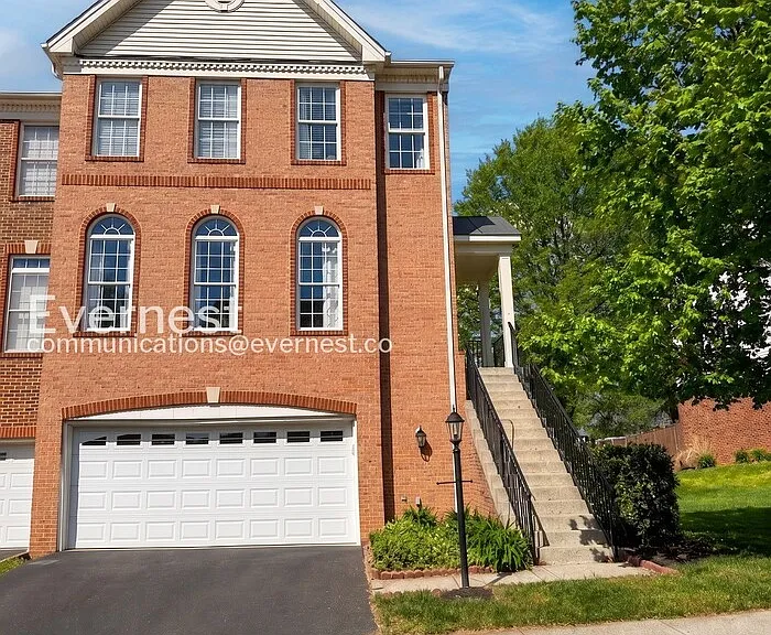 111 Misty Pond Ter — Photo 1