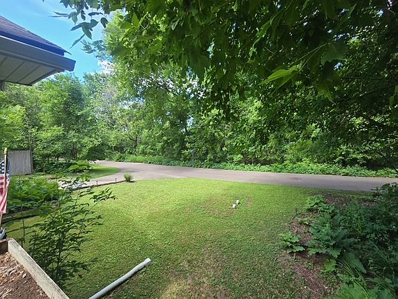 2nd image of 2150 Kenwood Way
