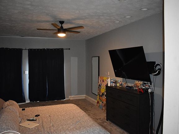 4th image of 721 Mary Etta St