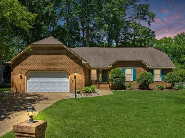 100 Quantico Loop, Yorktown, VA 23693