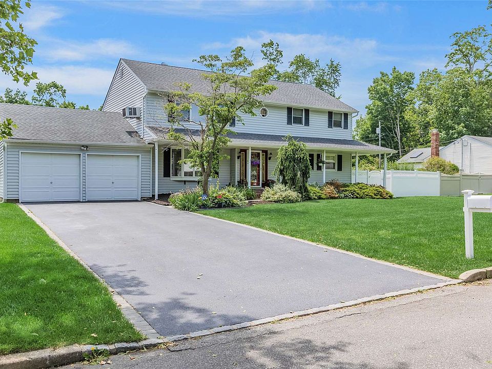 1st image of 1212 McFadden Dr
