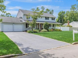 1212 McFadden Dr, East Northport, NY 11731