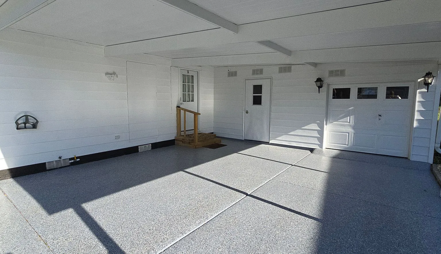 1715 Pebble Beach Ln — Photo 3