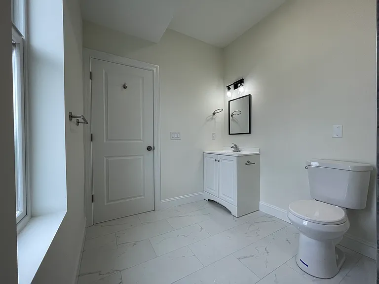 2601 Reed St #B — Photo 17