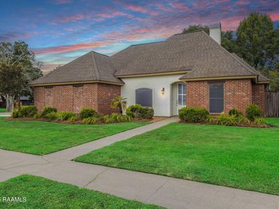 301 Lahasky Dr, Youngsville, LA, 70592
