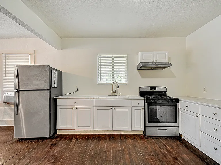 314 Perez St #102 — Photo 6