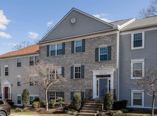 12123 Chaucer Ln #12123, Woodbridge, VA 22192