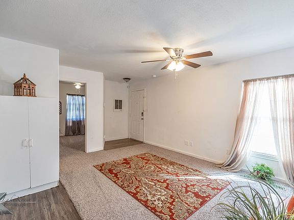 3rd image of 526 Avenue B