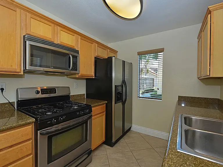 10178 Camino Ruiz #50 — Photo 3