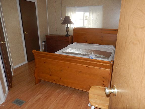 5th image of 40018 Montana Way