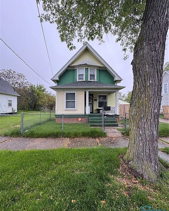 1st image of 1396 W Woodruff Ave