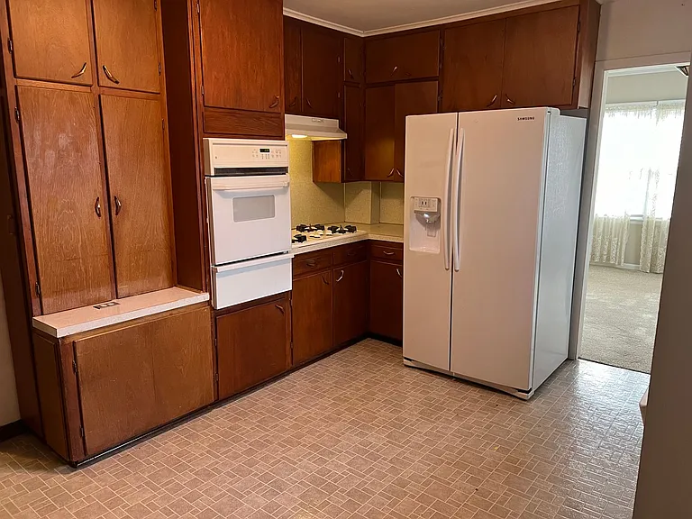 416 W Shawnee St — Photo 5